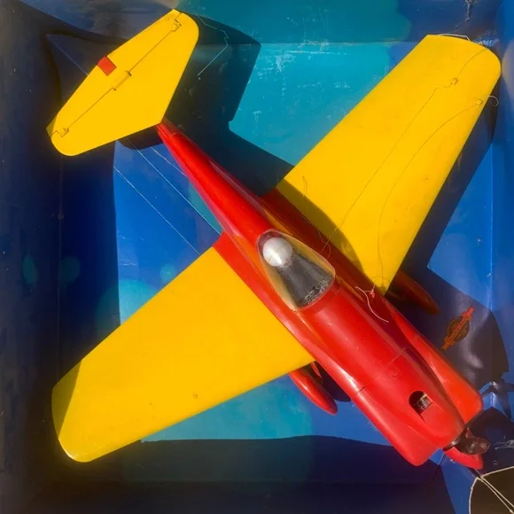 Cox Control Line Plane Rivets Racing Champion - Picture 4 of 5